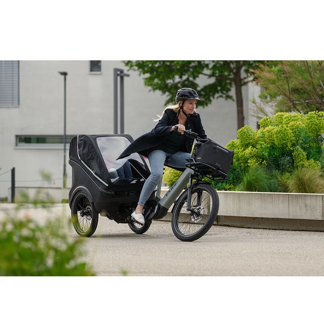 CUBE Trike Hybrid Family 1500 sähköpyörä